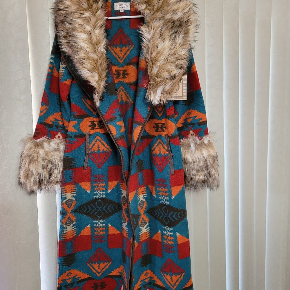 Tasha Polizzi Collection “L”